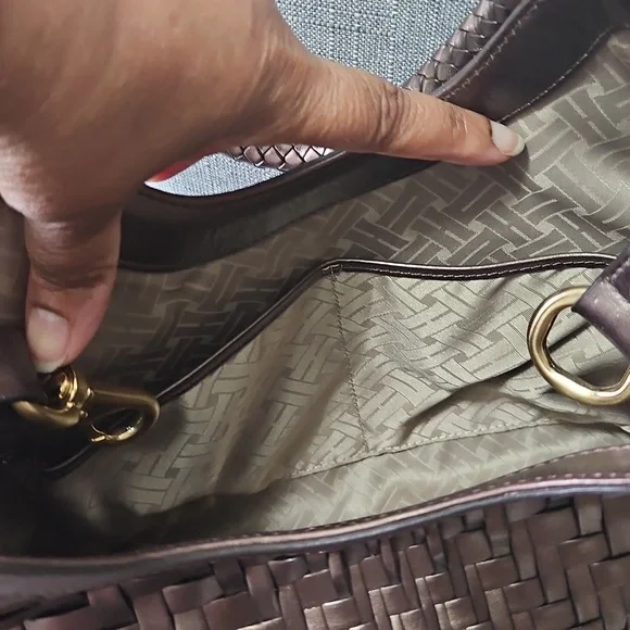 Cole Hann Woven Metallic Gray Shoulder Bag *LUX* - Picture 7 of 9